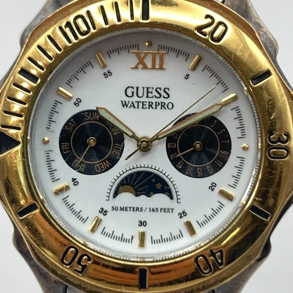 Guess Waterpro Men's Watch Sun Moon 39mm Gold Silver Tone Day Date New Battery